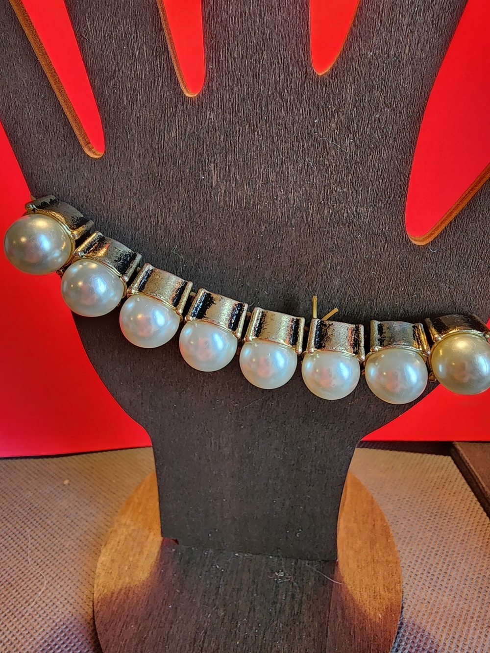Classic Pearl - Like Stretchy Statement Bracelet - Gold Tone